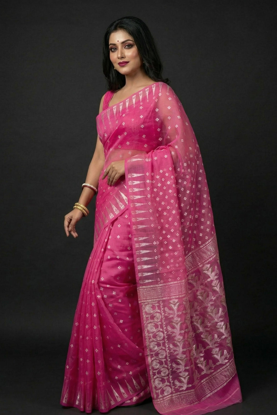 Moner Alo-Bengal Jamdani Saree (Deep Pink)