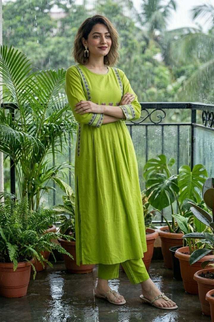 Rangon Ki Baat Cotton Kurti Set