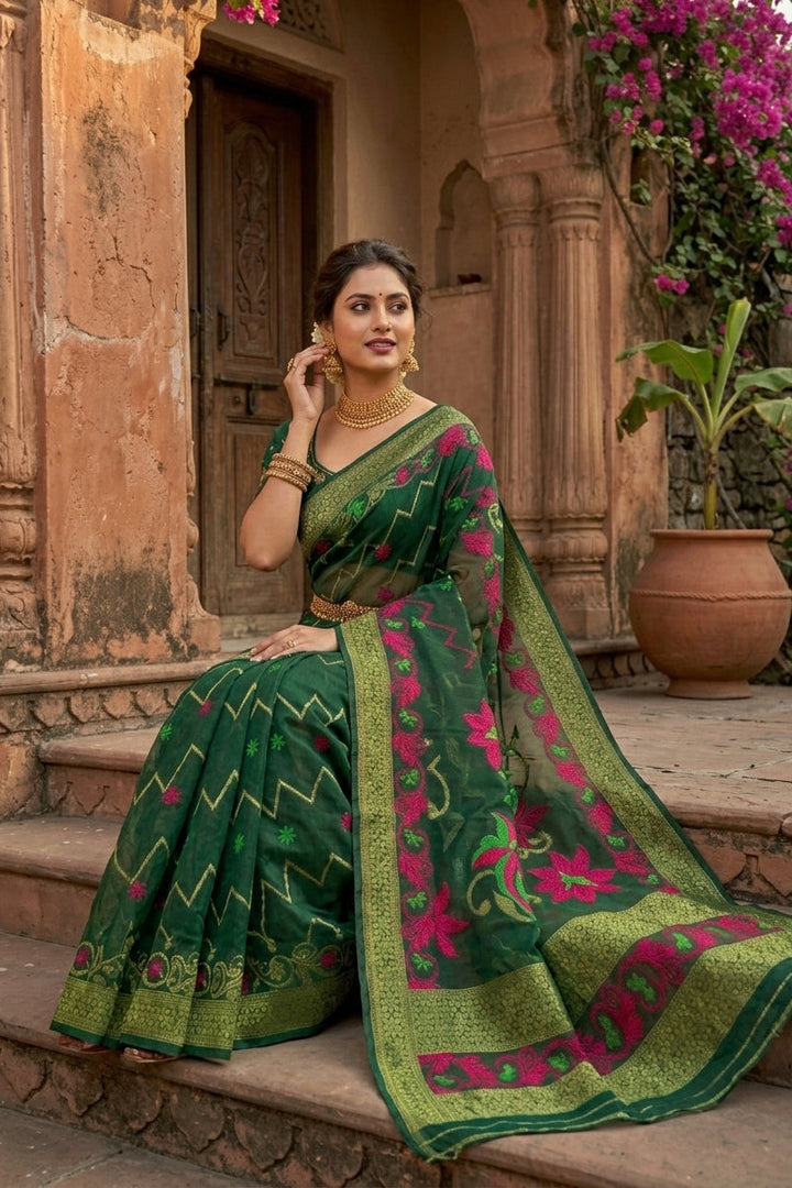 Nirjharini Dhakai Jamdani Saree