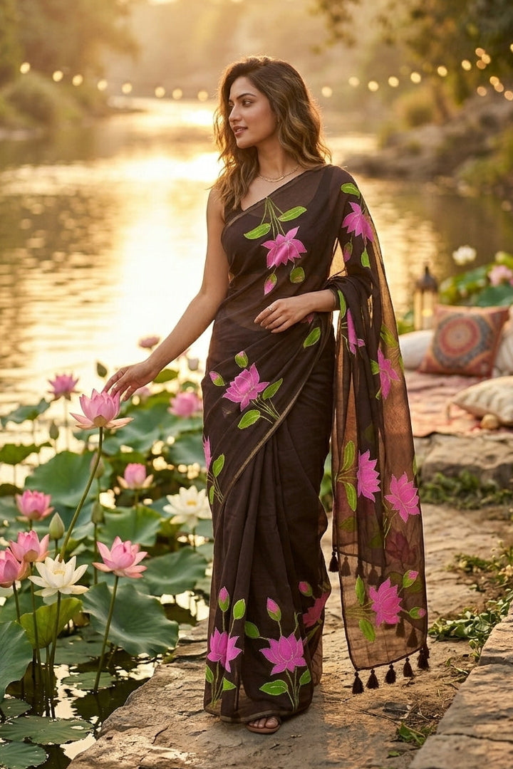 Podmosmita Mul Cotton Saree