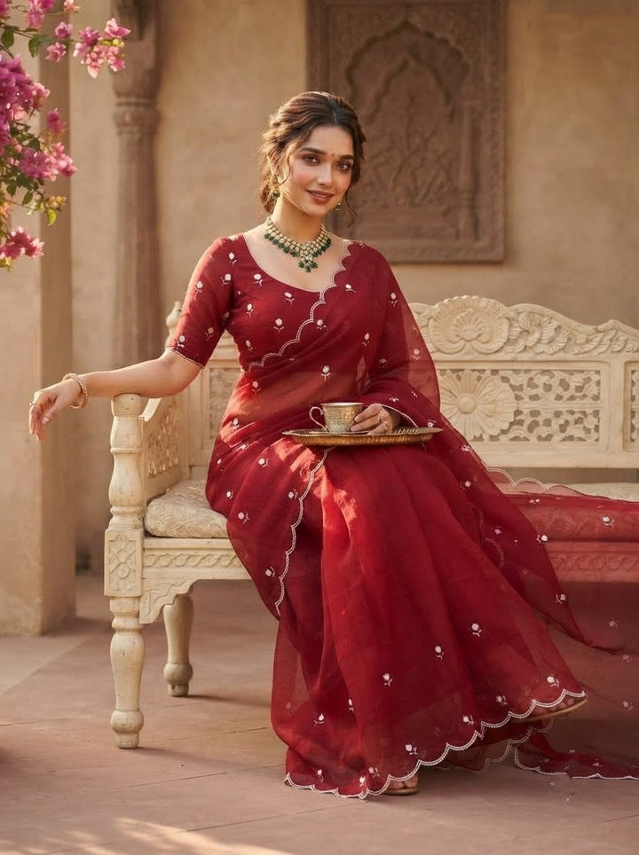 Aveline Grace - Georgette Saree