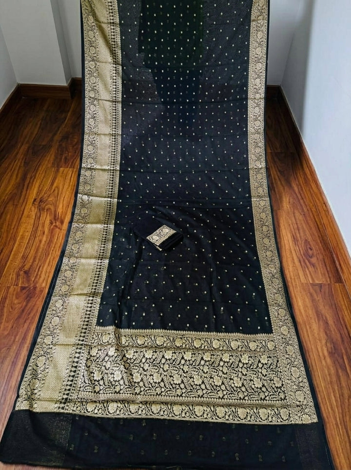 Kaalinidhi Banarasi Saree