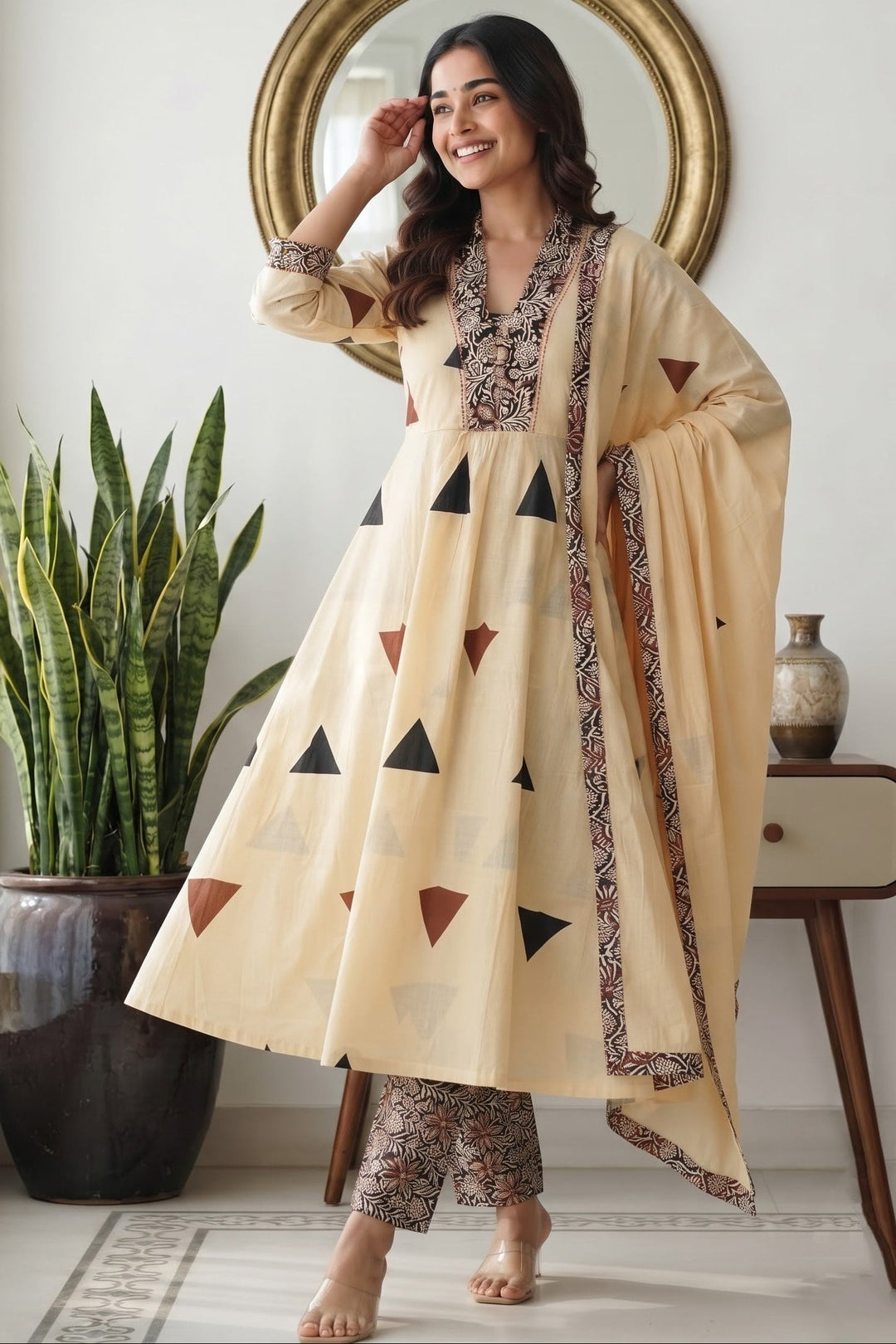 Glided Grace Cotton Kurti Set