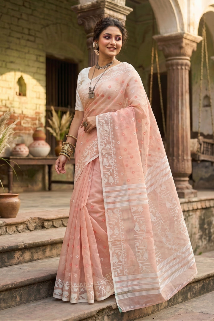 Ektu Bikel Karat Dhakai Jamdani Saree