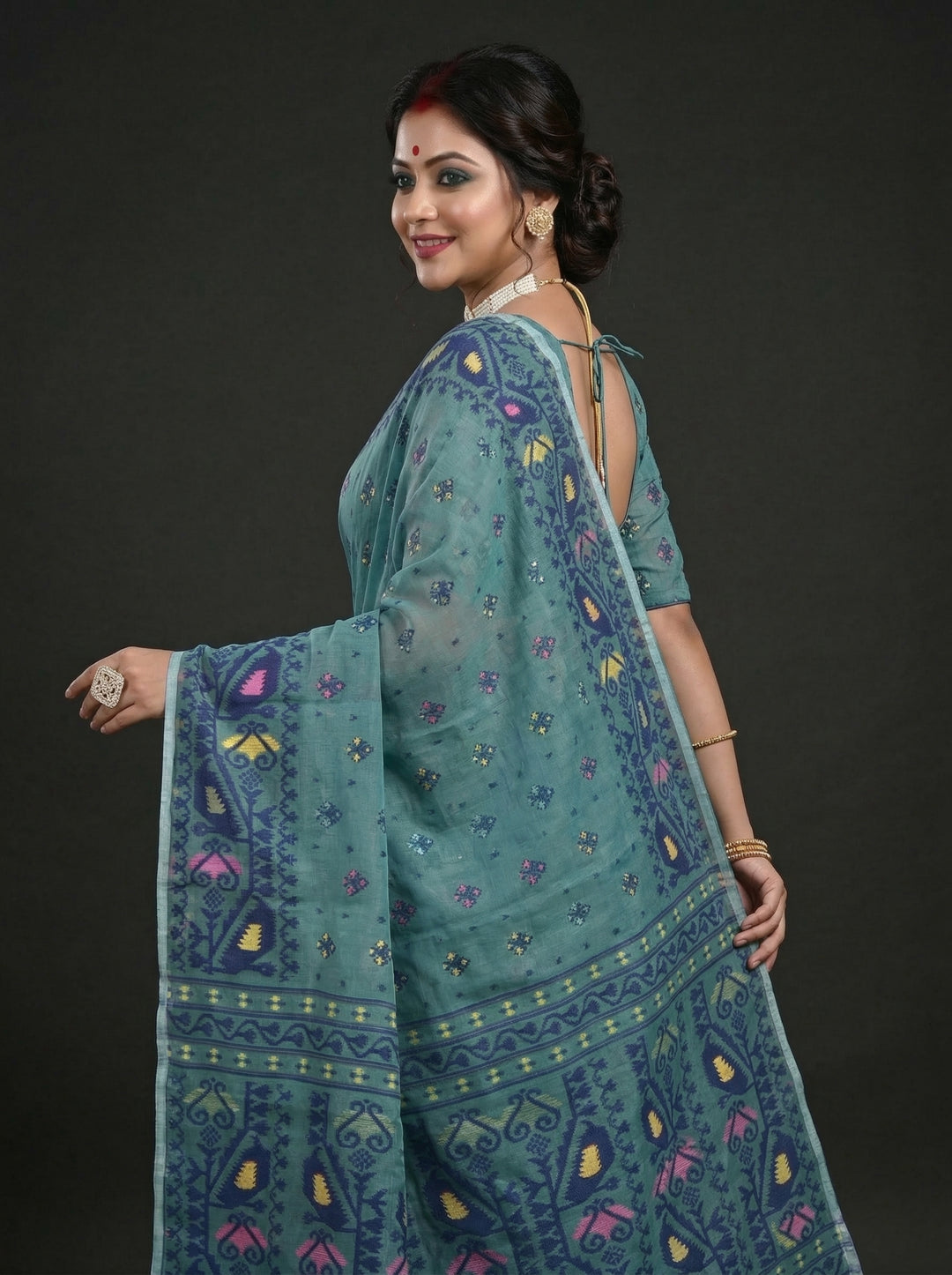 Sudarshana Dhakai Jamdani Saree