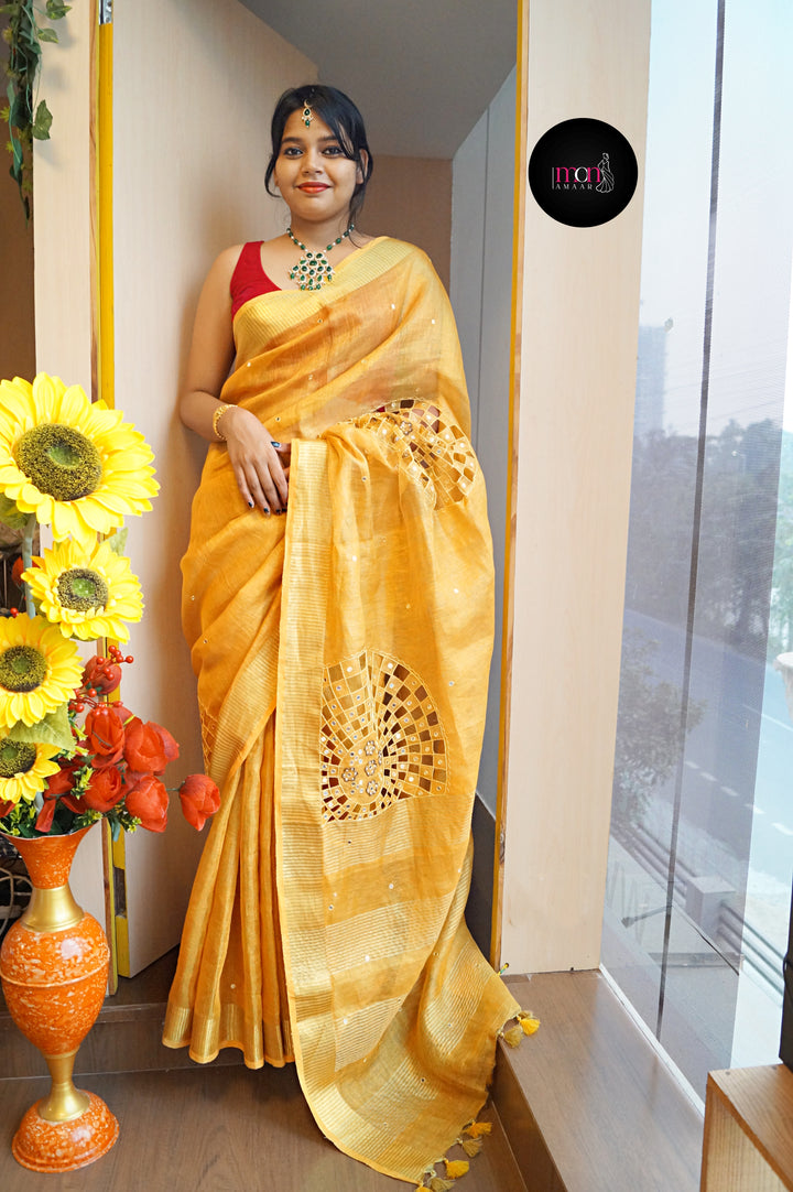 Worth Of A Queen's Crown( Pure Tissue Linen Saree)