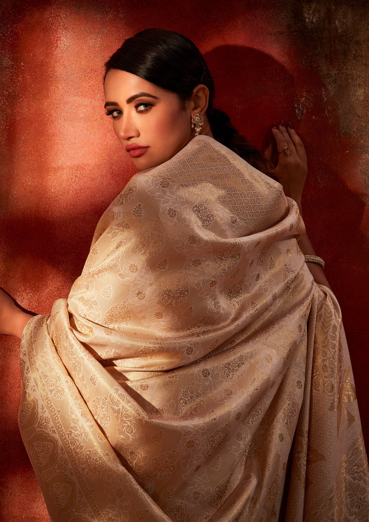 The High Priestess- Kanjivaram Silk Saree(Lighter Shade)