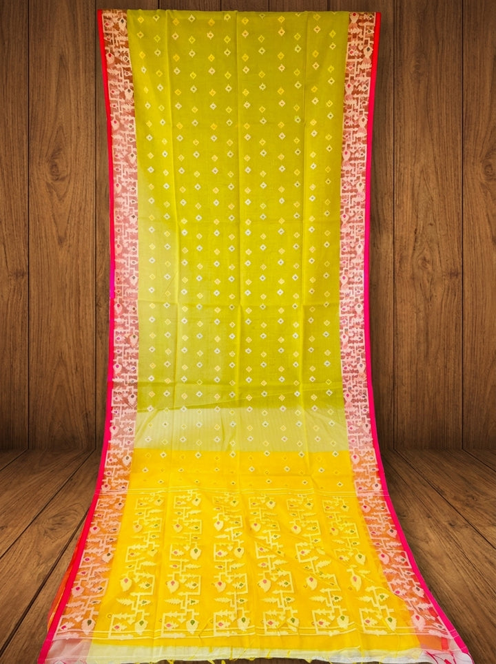 Hiyar Majhe Muslin Cotton Saree