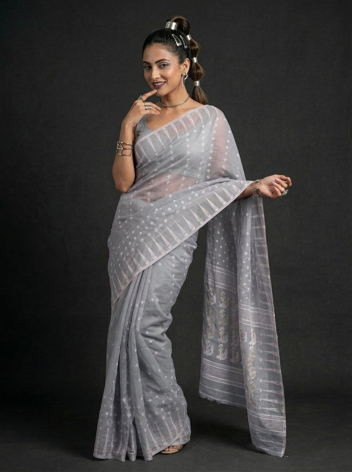 Moner Alo-Bengal Jamdani Saree (Grey)