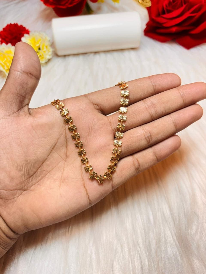 Golden Blink- Gold Plated Chain