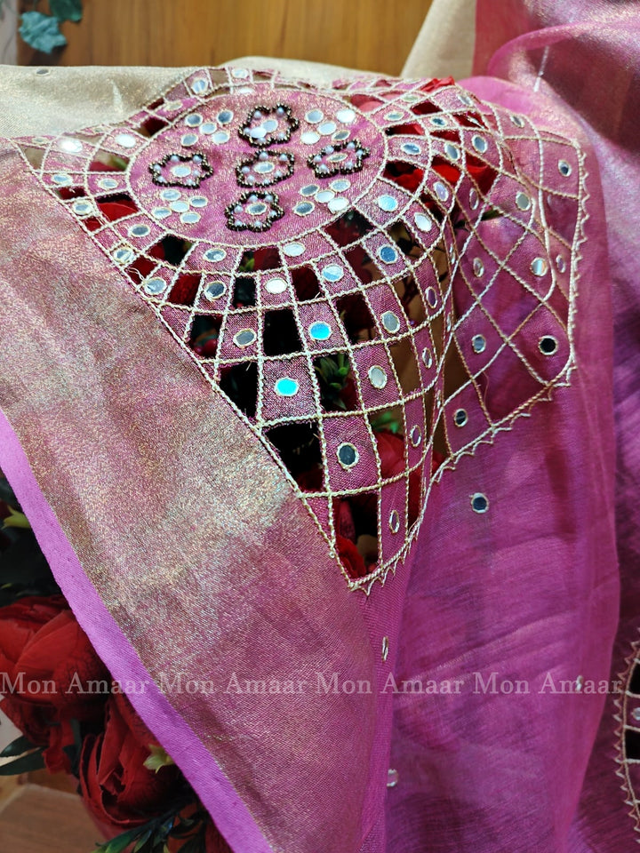 Worth Of A Queen's Crown(Pink Pure Tissue Linen Saree)