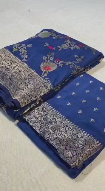 Avid Love - A Beautiful Floral Banarasi Saree (Blue)