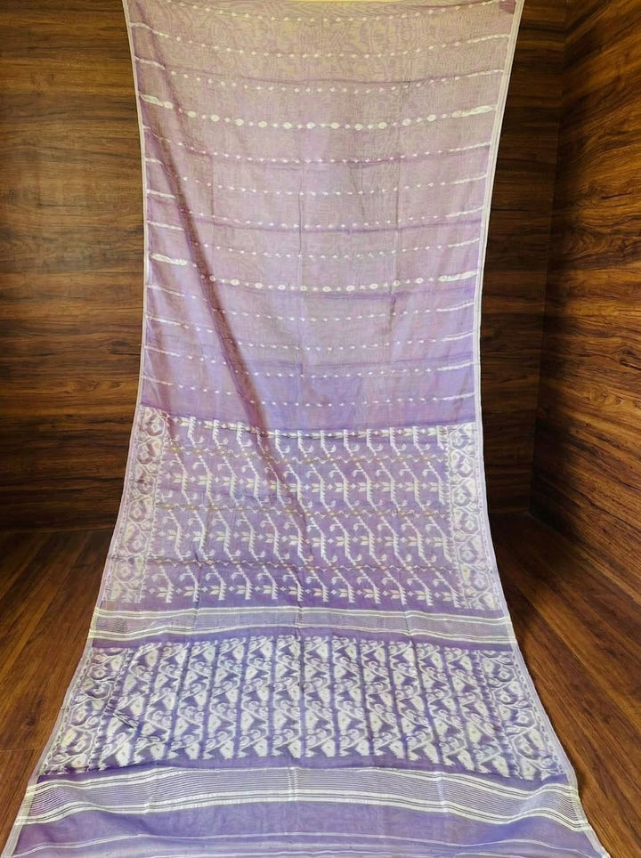 Shatarupa Bengal Jamdani Saree (Lavender)