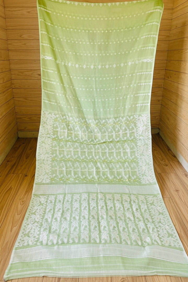 Shatarupa Bengal Jamdani Saree (Pista)