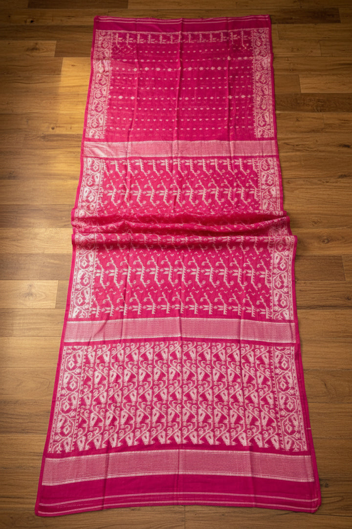 Shatarupa Bengal Jamdani Saree (Deep Pink)