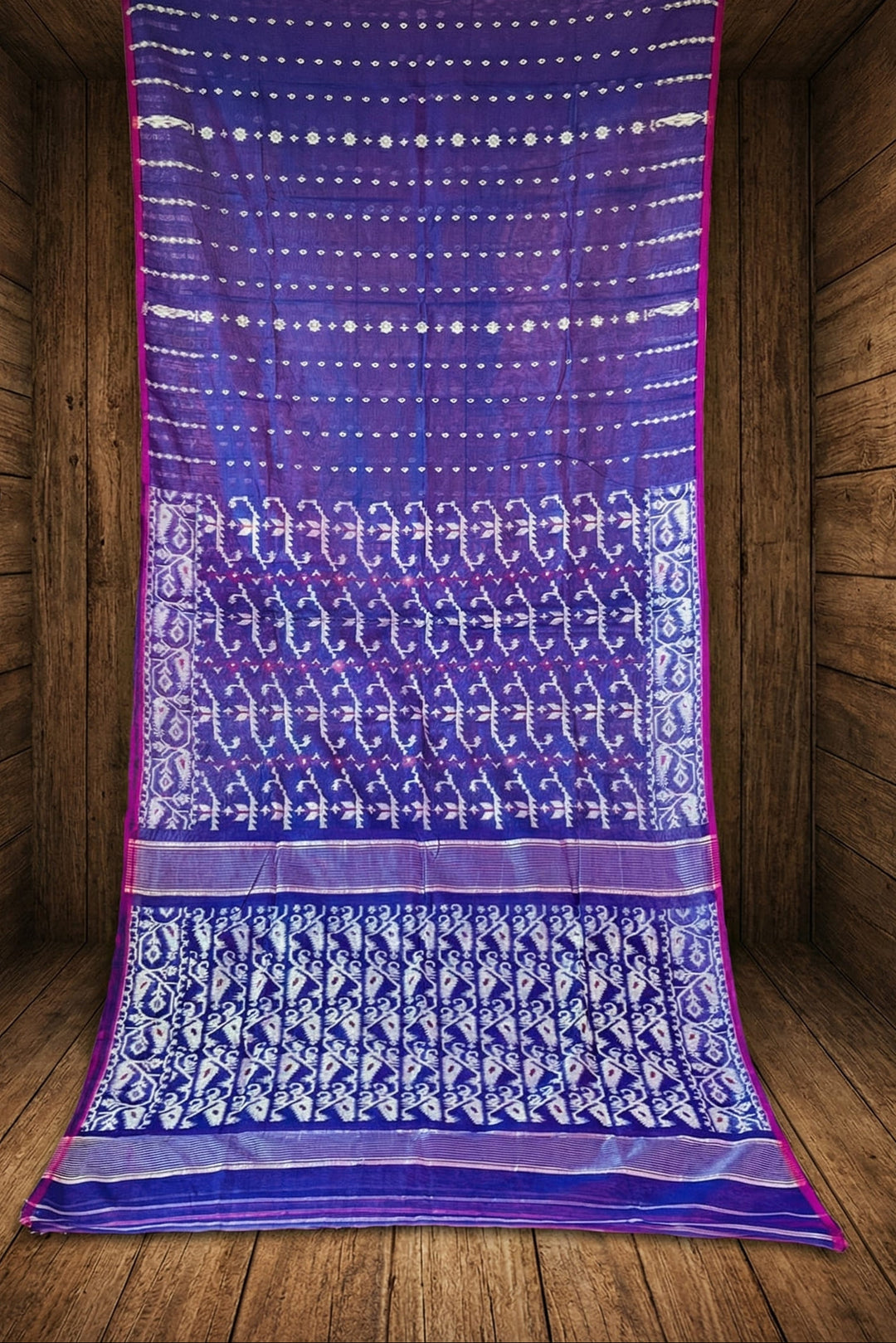 Shatarupa Bengal Jamdani Saree (Purple Saree Pink Border)