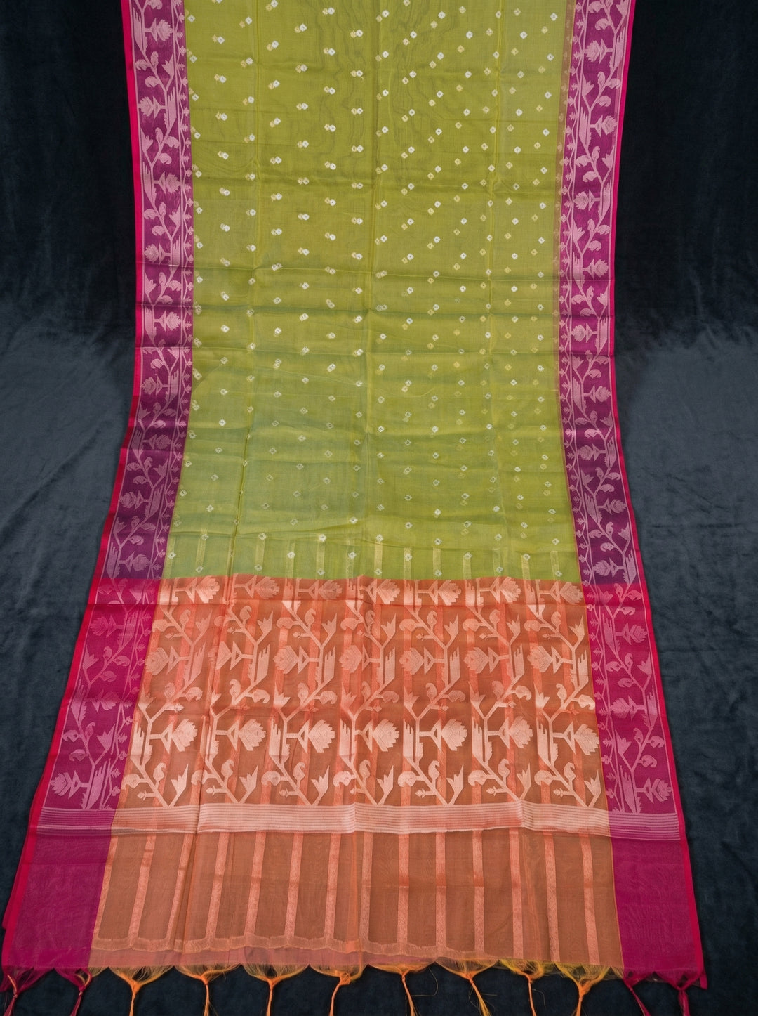 Padma Rekha  Muslin Jamdani Saree