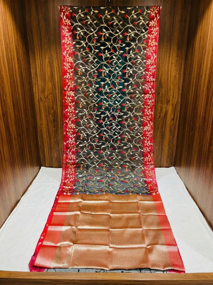 Divine Essence Muslin Jamdani Saree