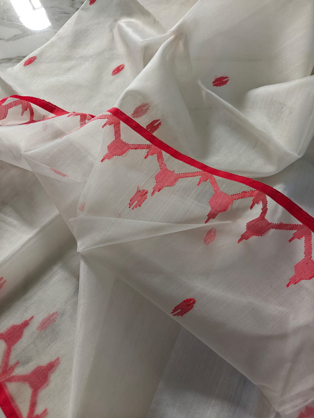 Sanjida - Temple Border Muslin Resham Saree
