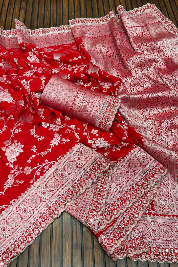 Kind Of Beautiful Georgette Banarasi Silk Saree