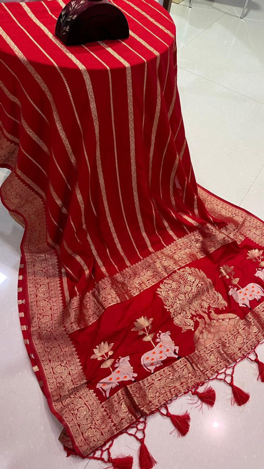 Universal Love khaddi Georgette Silk Saree [ Semi]