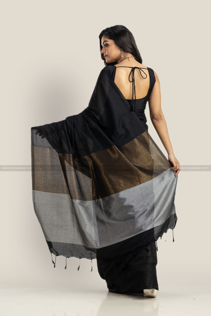 Mysterious Black Bengal Khadi Saree