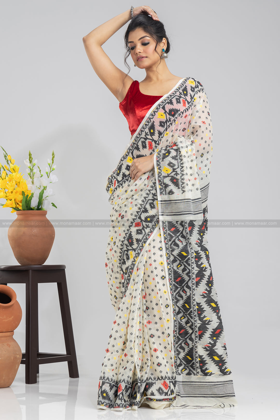 White and Black Dhakai Jamdani Saree