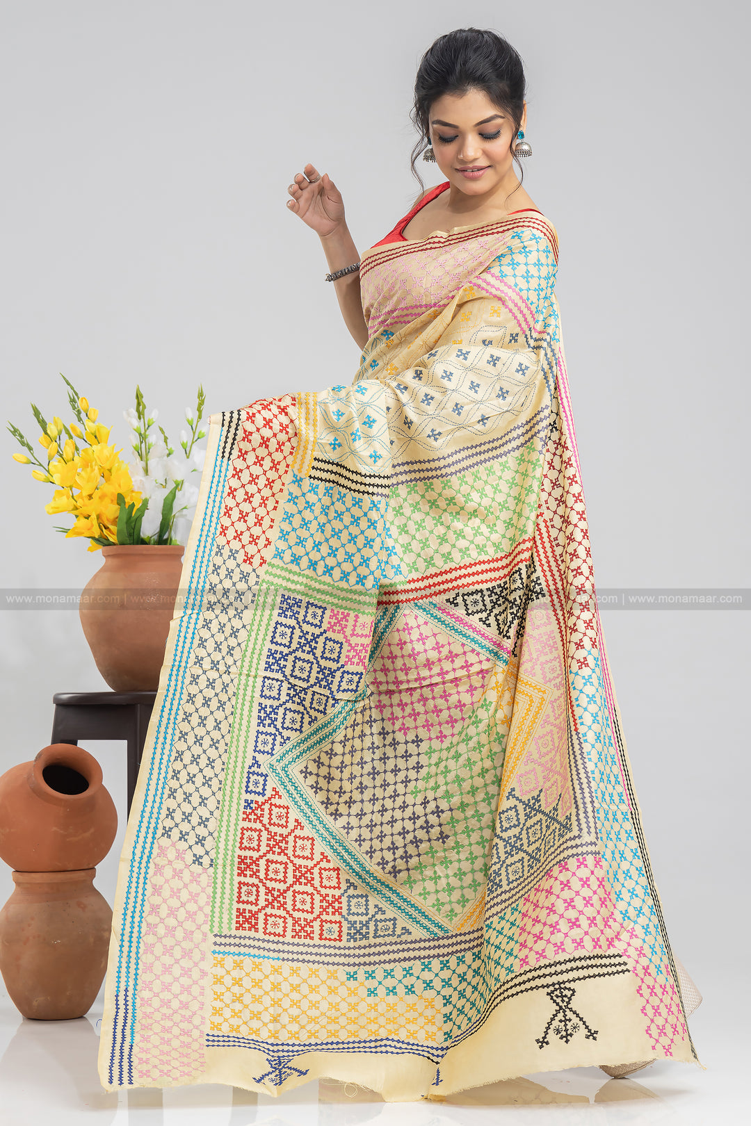 Butter Milk Color Gujarati Embroidery Saree