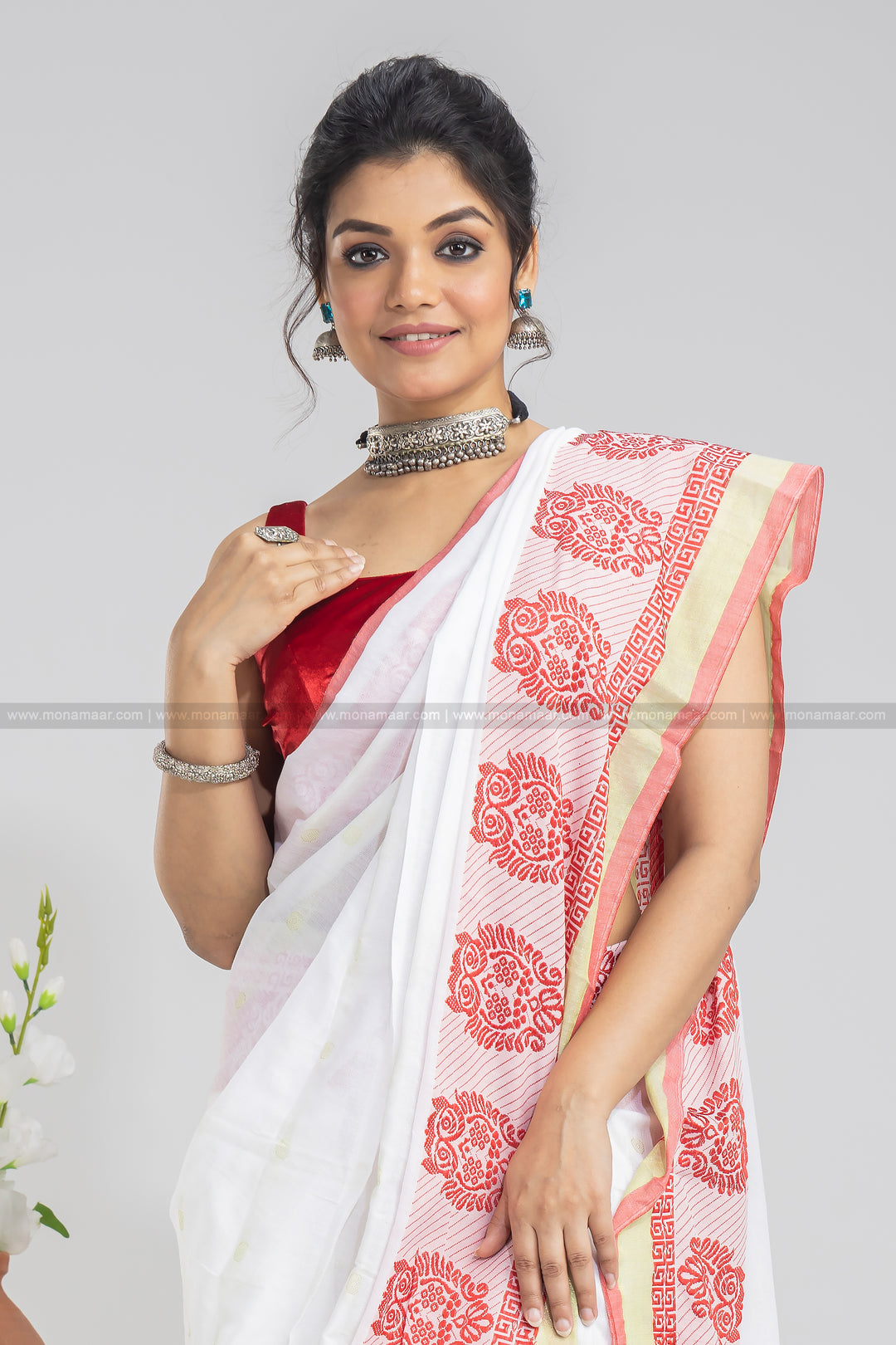 Bengal Khadi Owl Border Saree