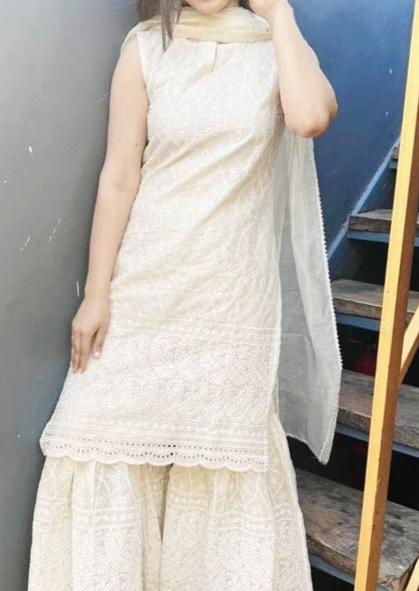 Chikankari Kurti Pant Dupatta set