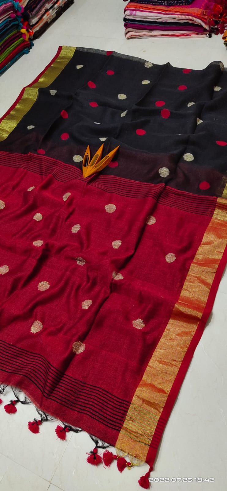 Linen Jamdani Saree