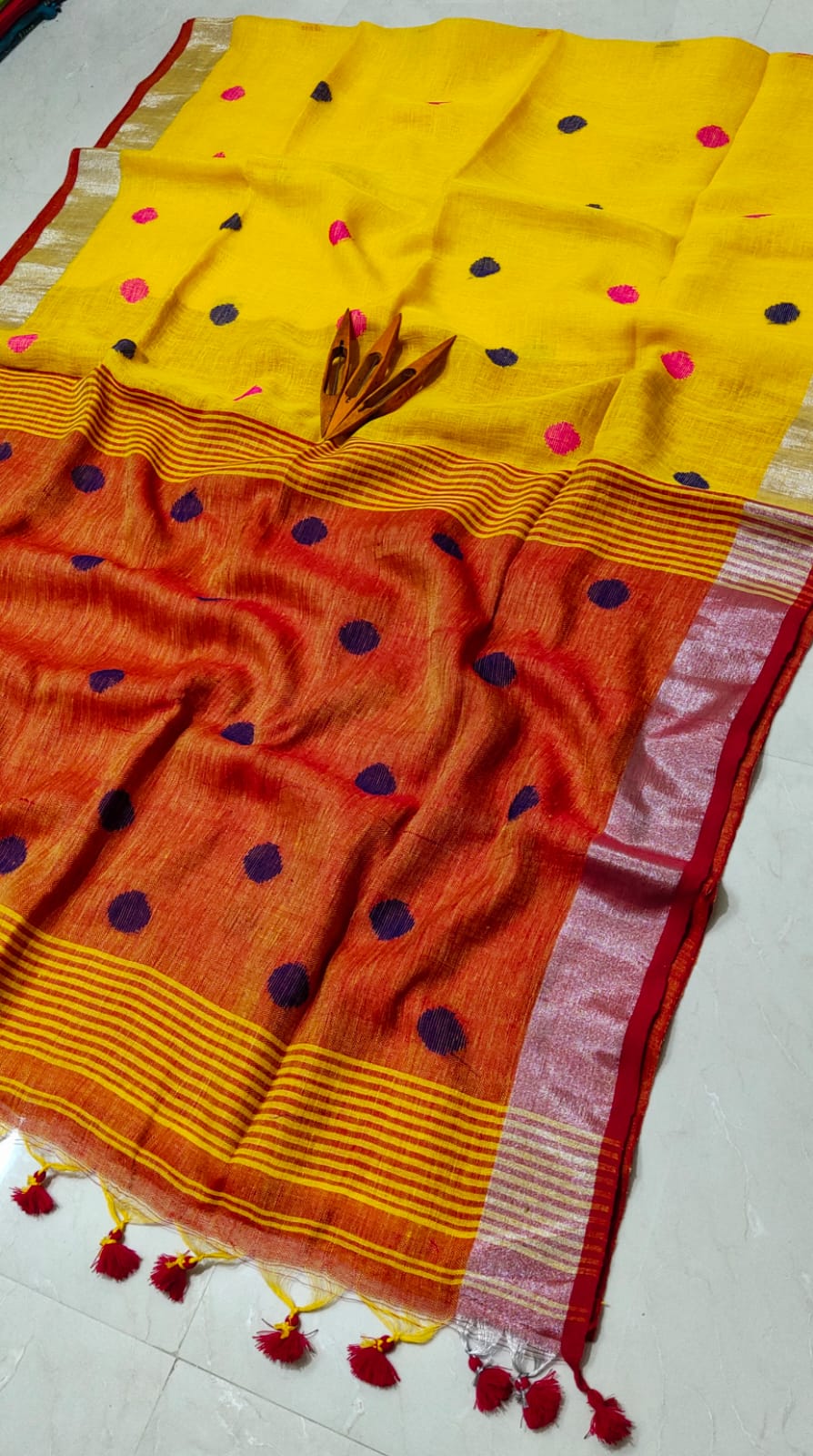 Linen Jamdani Saree