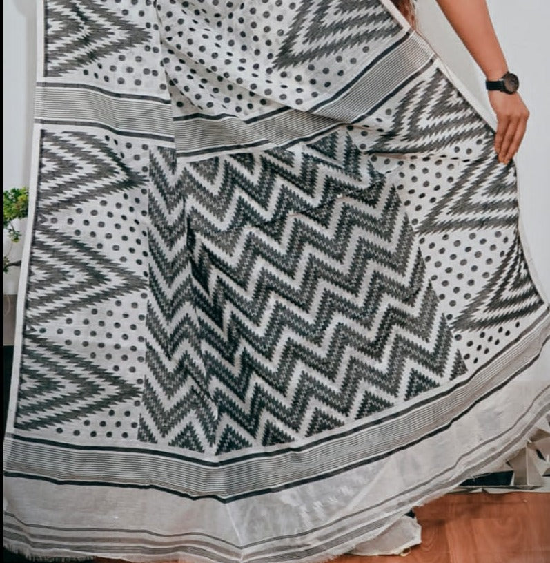 Rojnamcha Bengal Dhakai Jamdani Saree