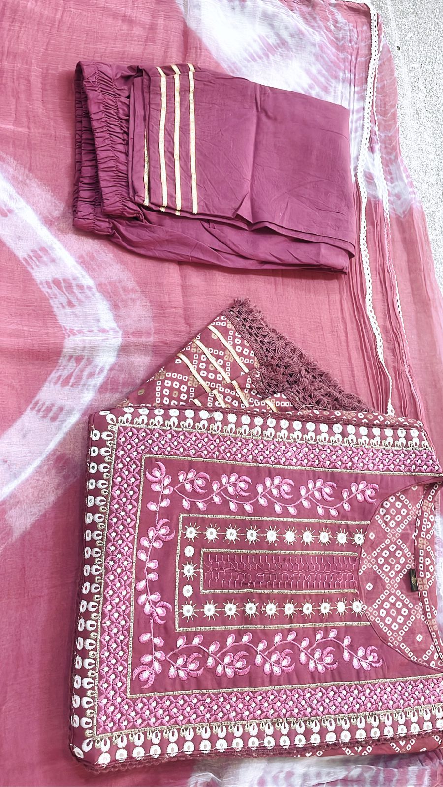 Kurti Pant Dupatta Set