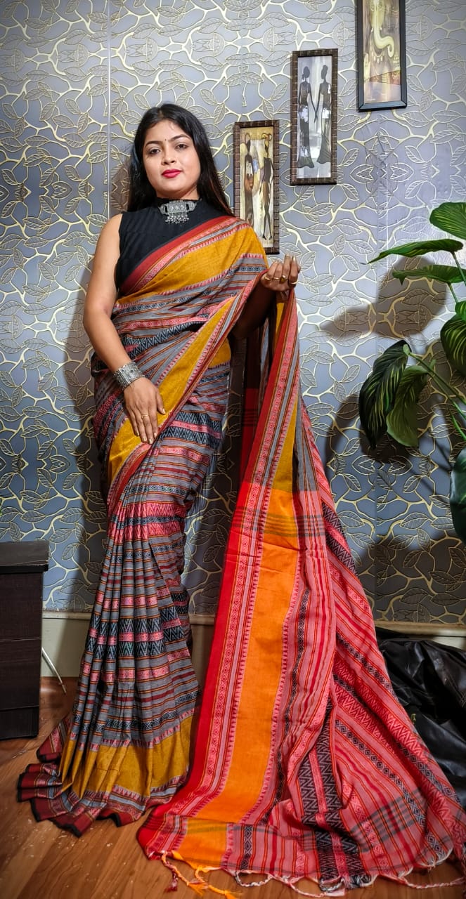 Upasana Wore A Silk Saree With Unique Necklace Made From 400-Carats Of  Rubies And Pearls For Oscars